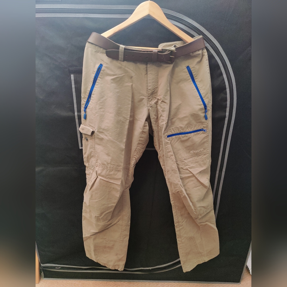Norrona svalbard mens cotton outdoor pants Size 32-33
